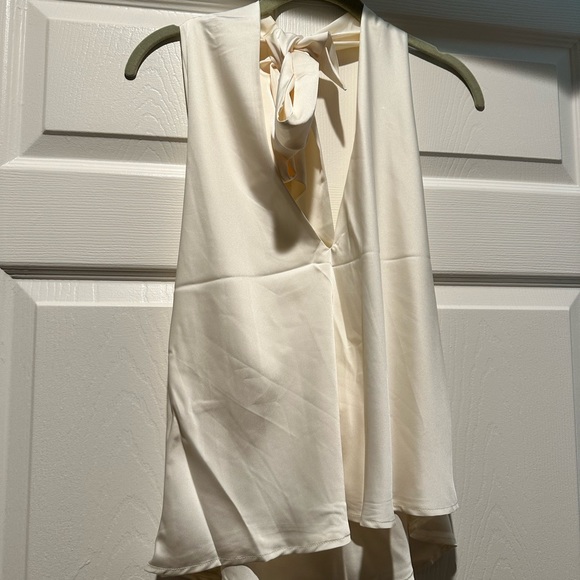 Petal and pup gorgeous ivory top - Picture 1 of 4